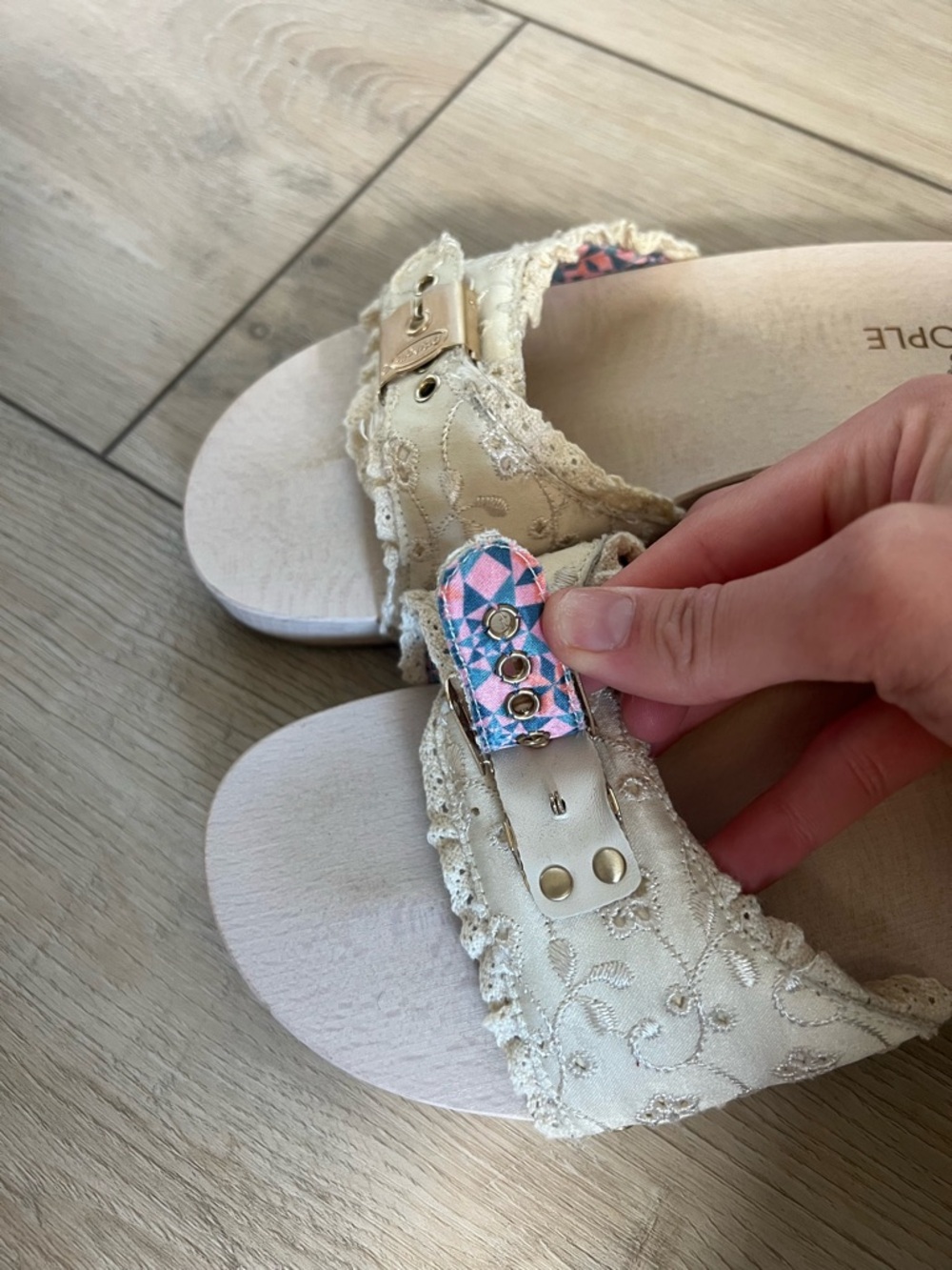Free People Dr Scholls wooden sandals cream lace boho y2k resort wear - Picture 4 of 6